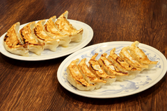 雅秀殿 典満餃子